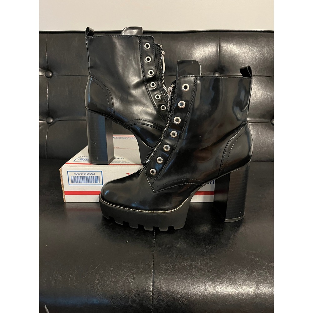 Zara TRF Black Lug Sole Platform Ankle Boots Front Zip Block Heel